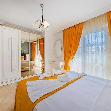 Hisaroenue, Center Luxury Villa Fethiye