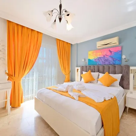 Villa Hisaroenue, Center Luxury